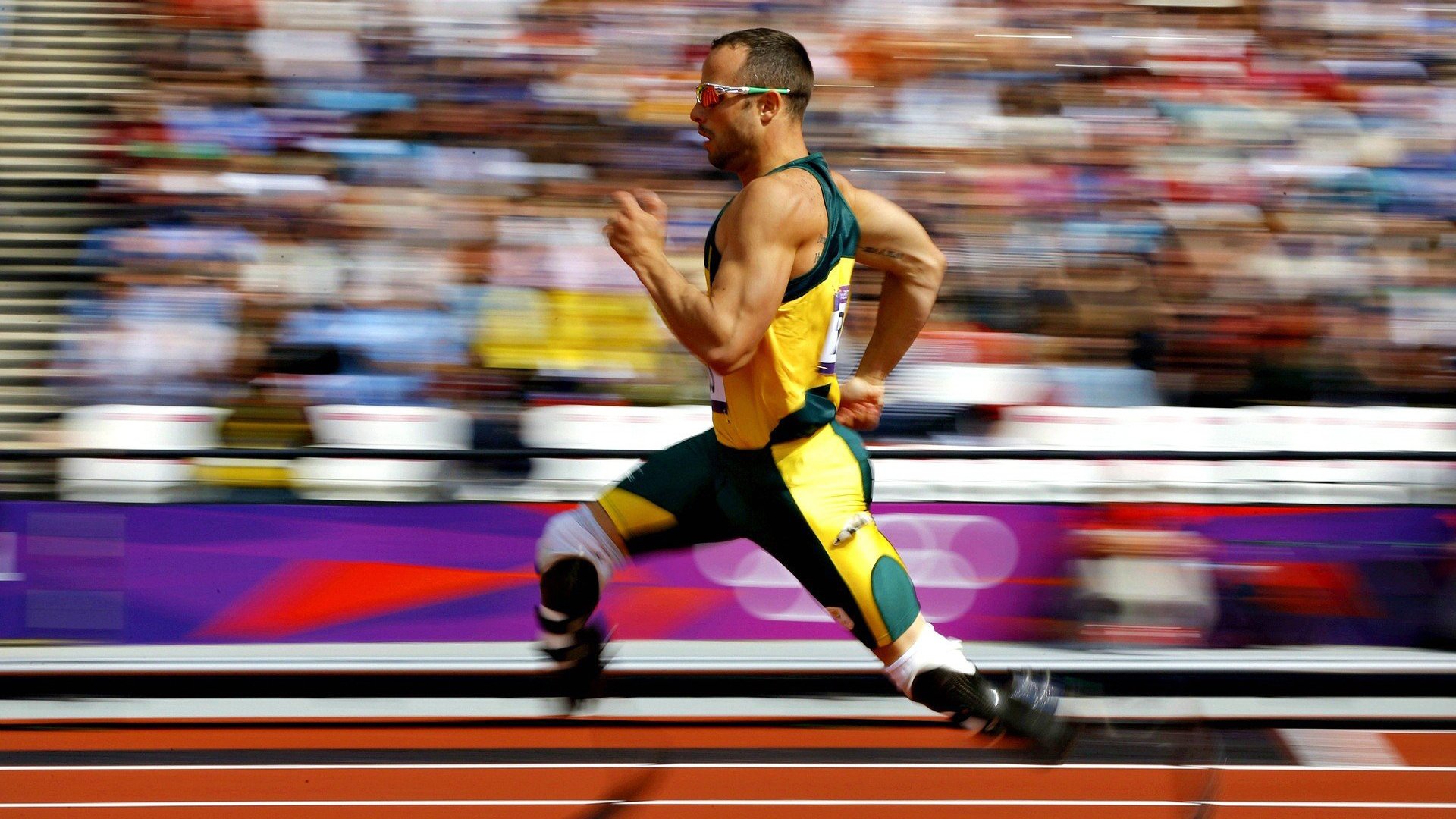 比赛精彩回放：多次惊险时刻，回味无穷！，经典比赛回顾